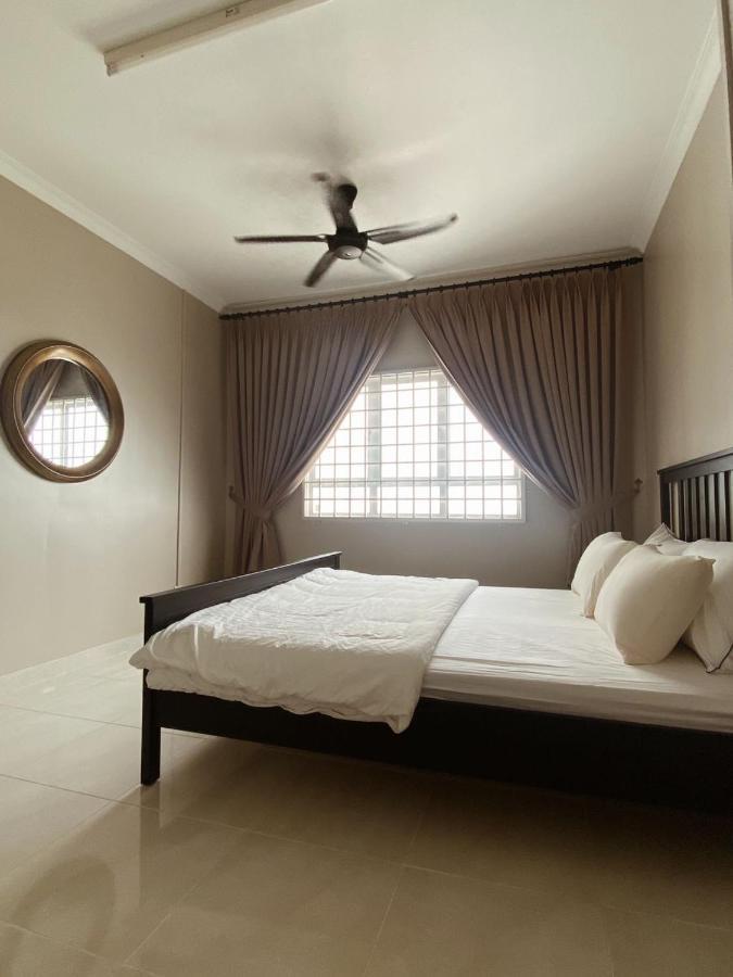 Seaview Apartment Kuala Terengganu Esterno foto